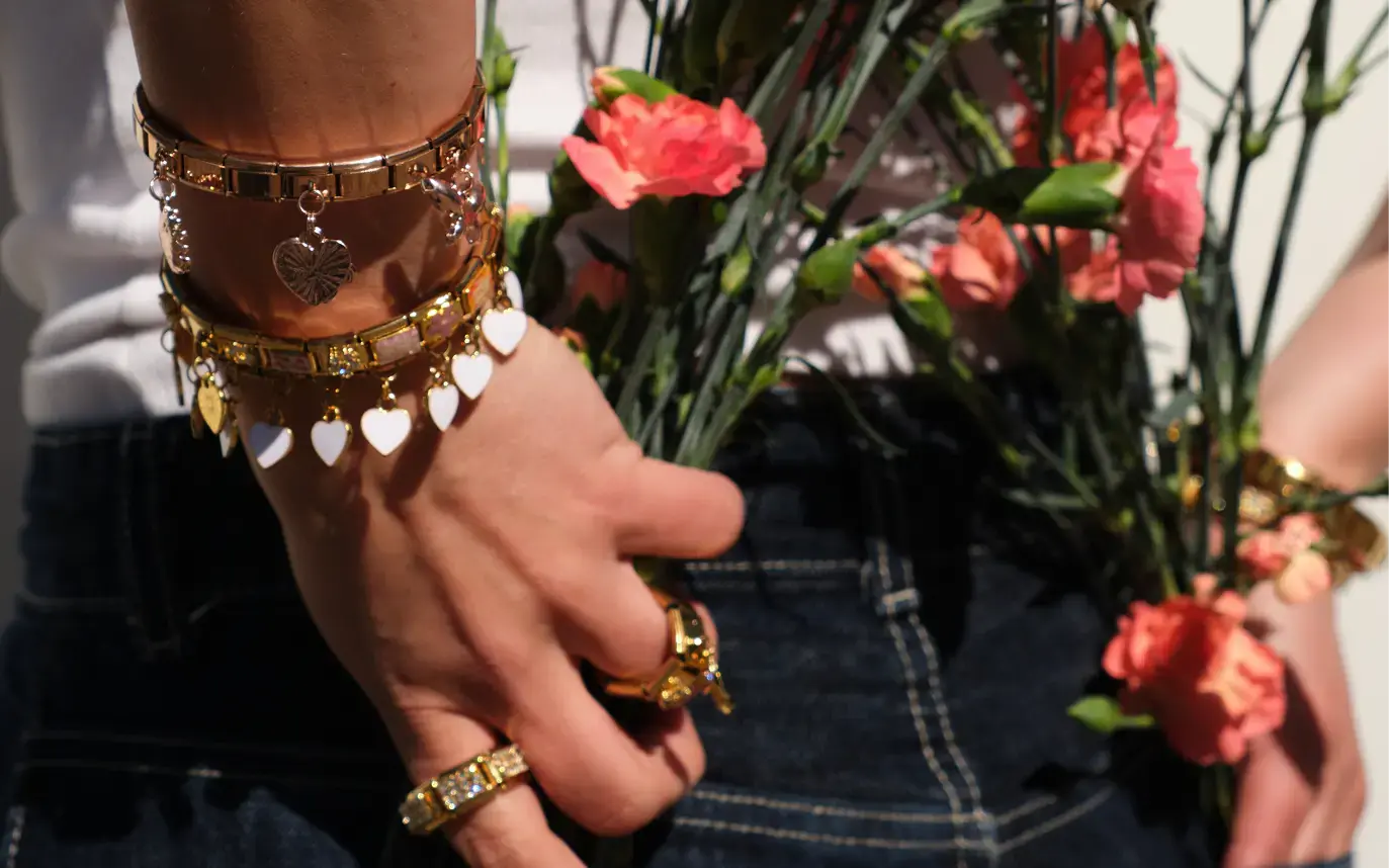 Your Story, Beautifully Crafted